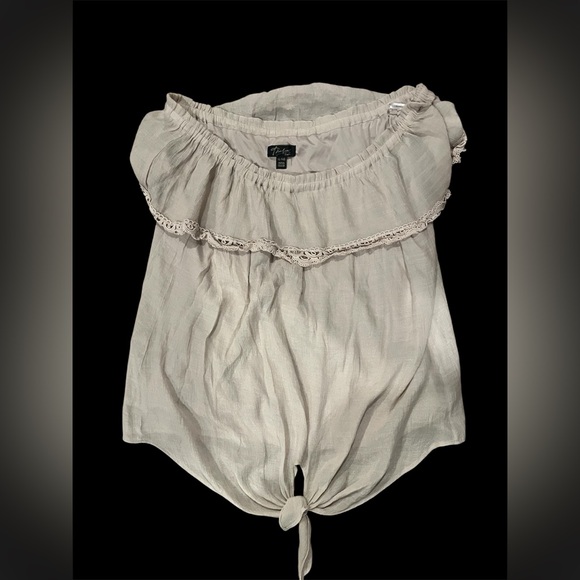 Thalia Sodi Tops - Thalia Sodi Cream Off-Shoulder Blouse